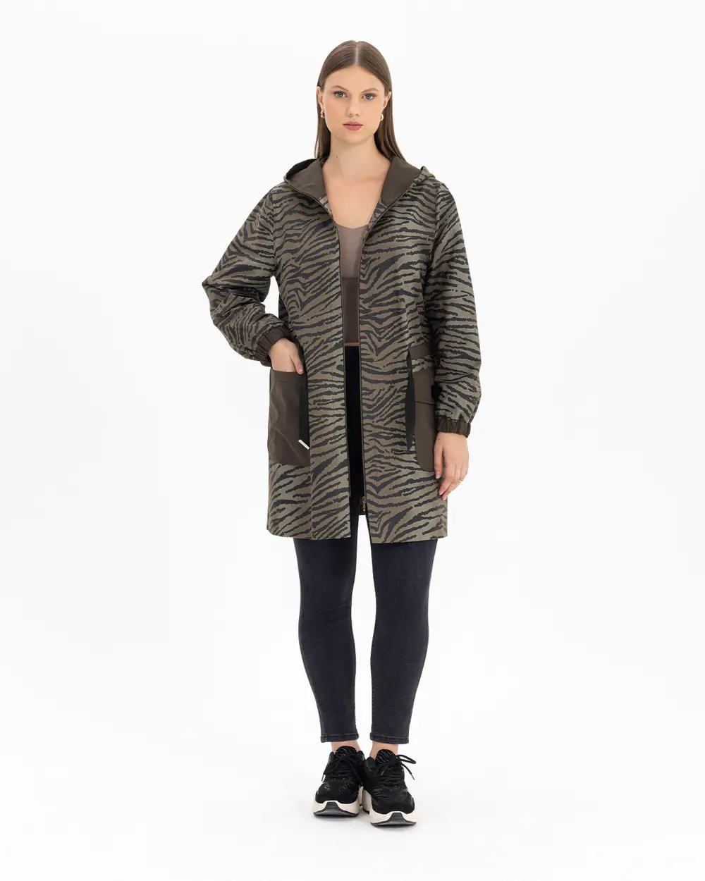 Büyük Beden Zebra Desenli Kapüşonlu Trençkot