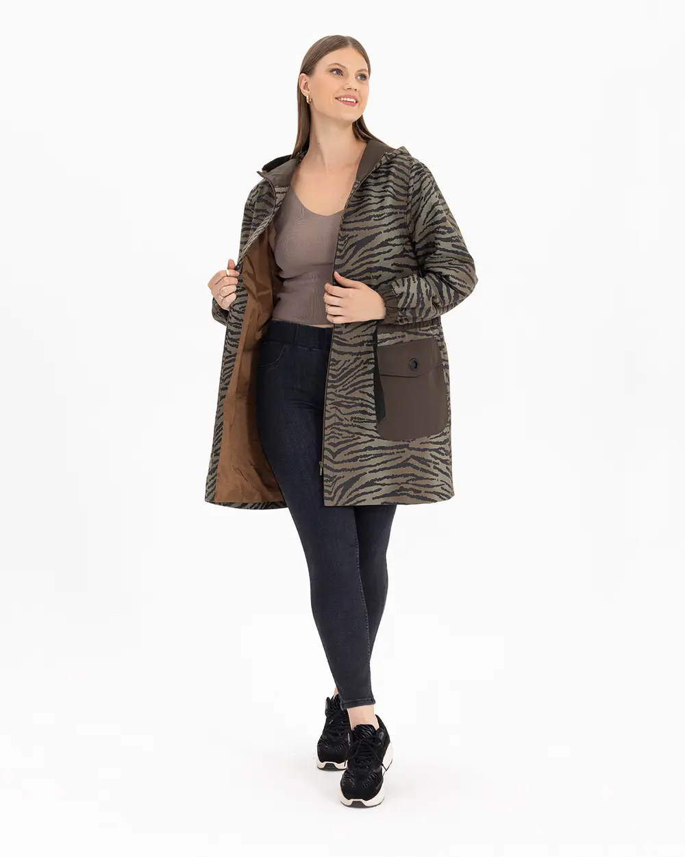 Büyük Beden Zebra Desenli Kapüşonlu Trençkot