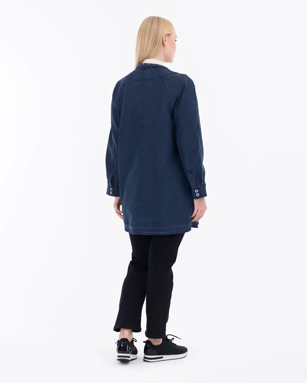 Büyük Beden Boncuk İşlemeli Jean Ceket