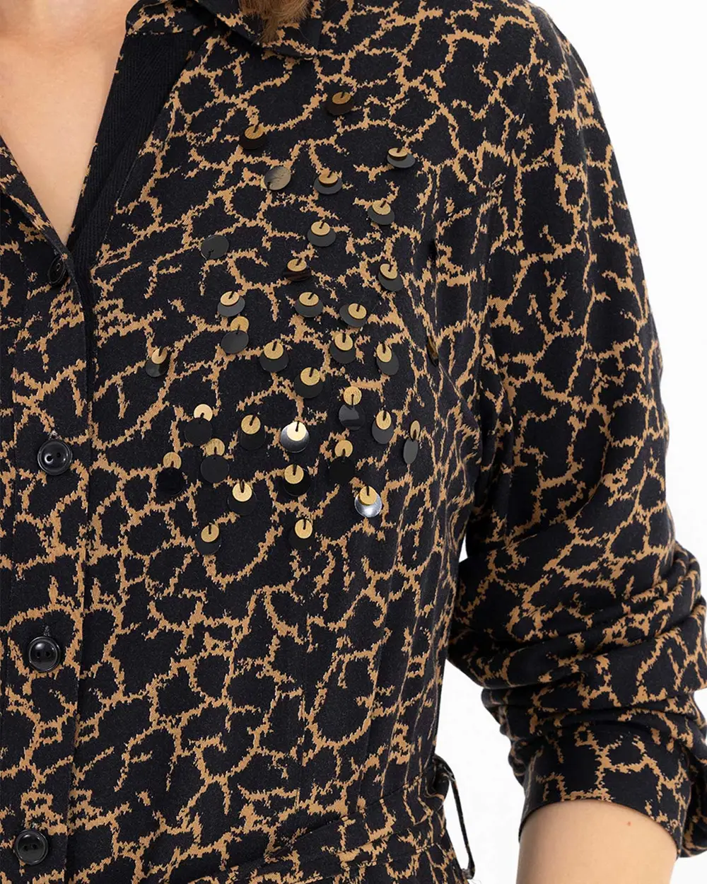 Büyük Beden Desenli Önden Düğmeli Elbise