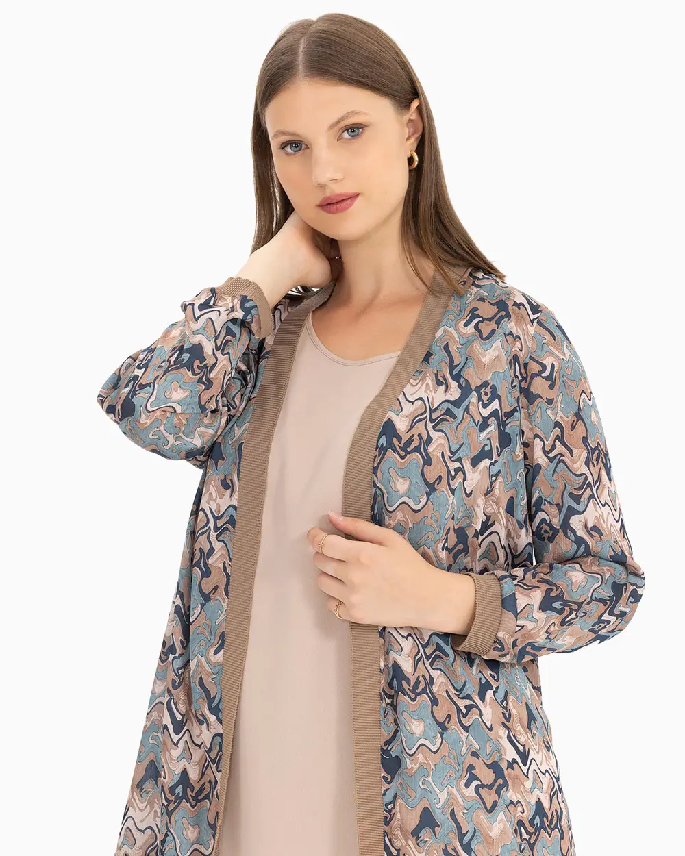 Plus Size Patterned Undershirt Jacket