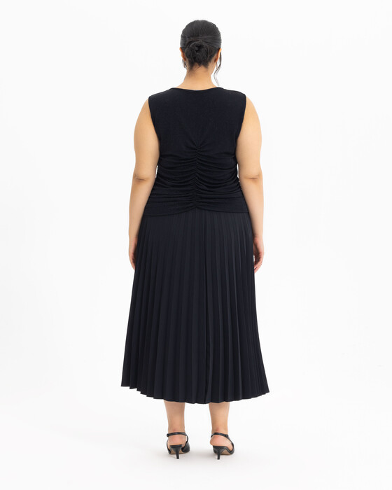 GALAXI PLUS SIZE PLEATED SKIRT