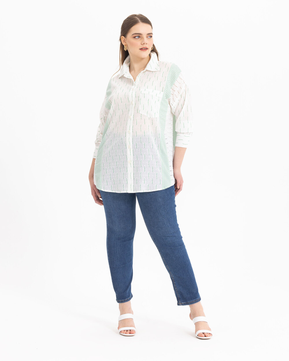 Büyük Beden Fisto Detaylı Desenli Gömlek