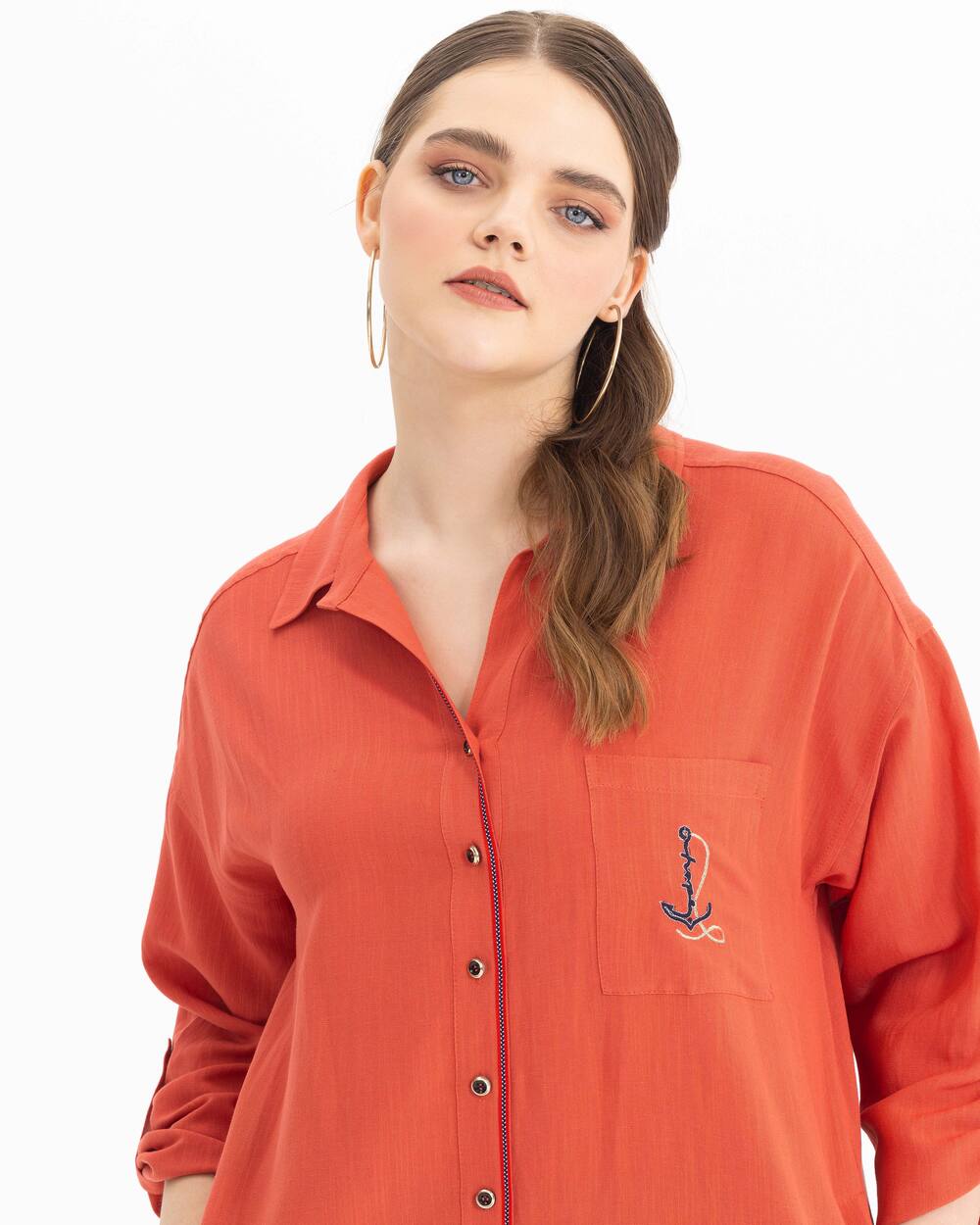 Büyük Beden Nakış Detaylı Gömlek Tunik