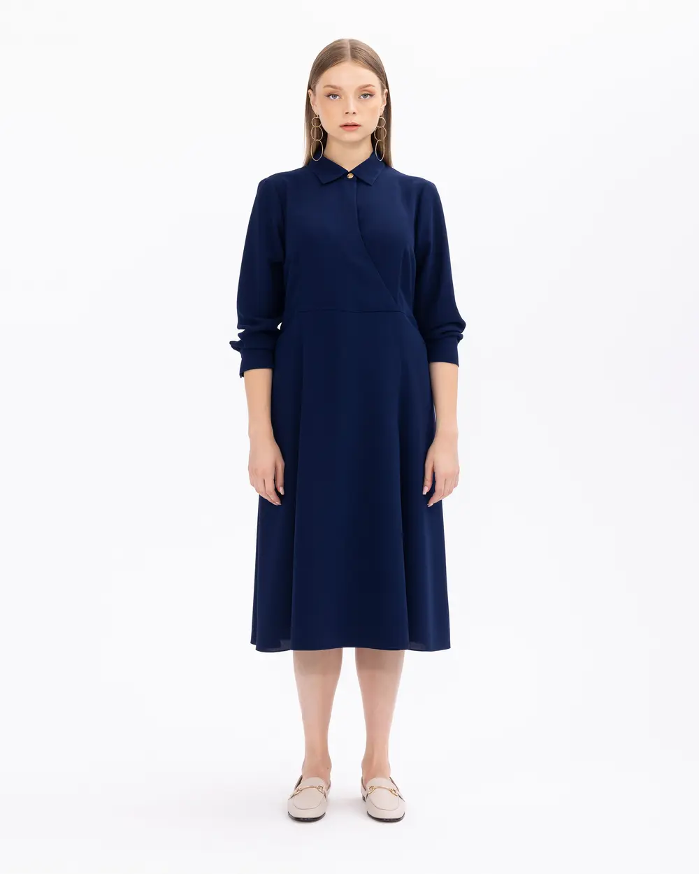 Büyük Beden Düğme Detaylı Gömlek Yakalı Elbise