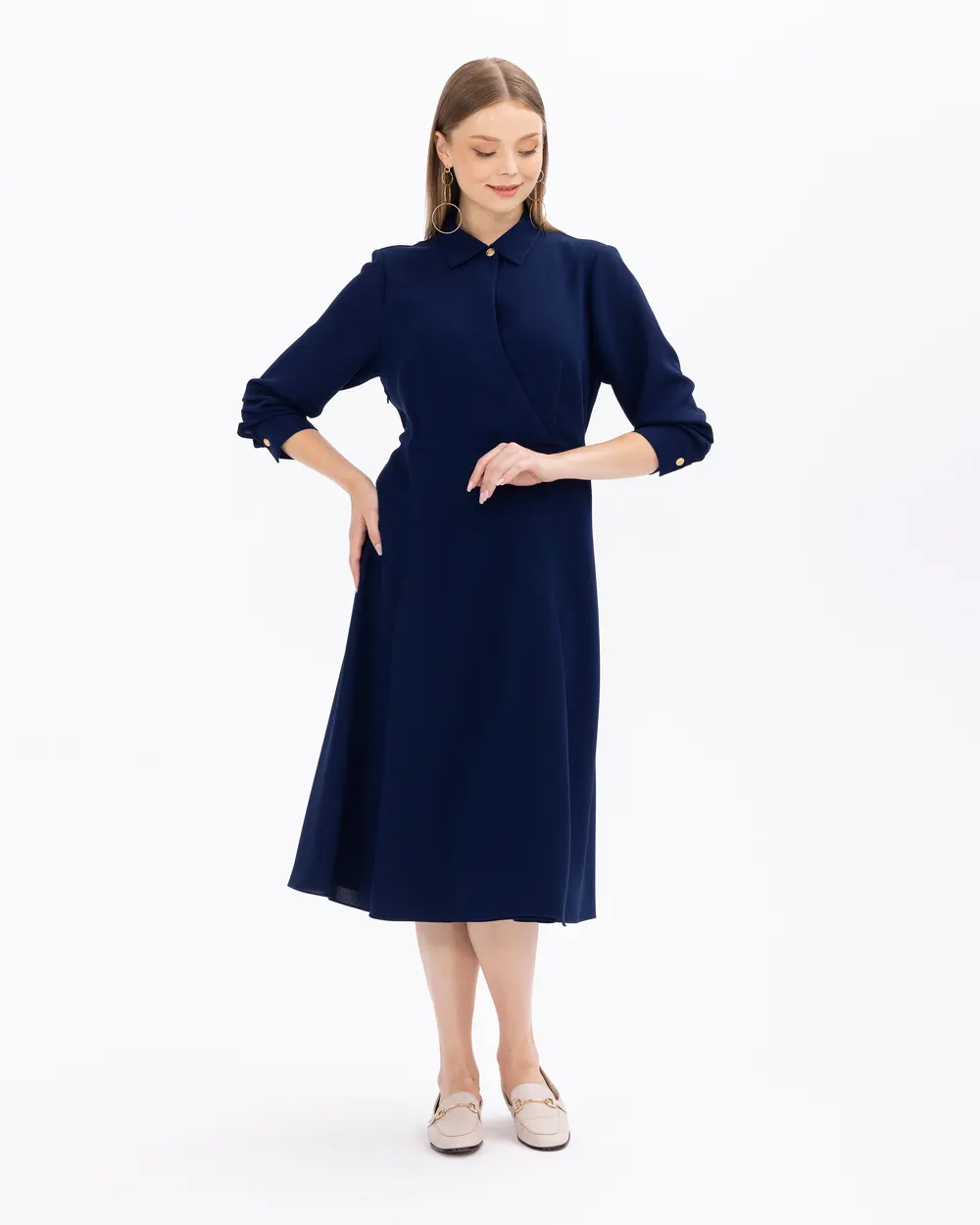 Büyük Beden Düğme Detaylı Gömlek Yakalı Elbise