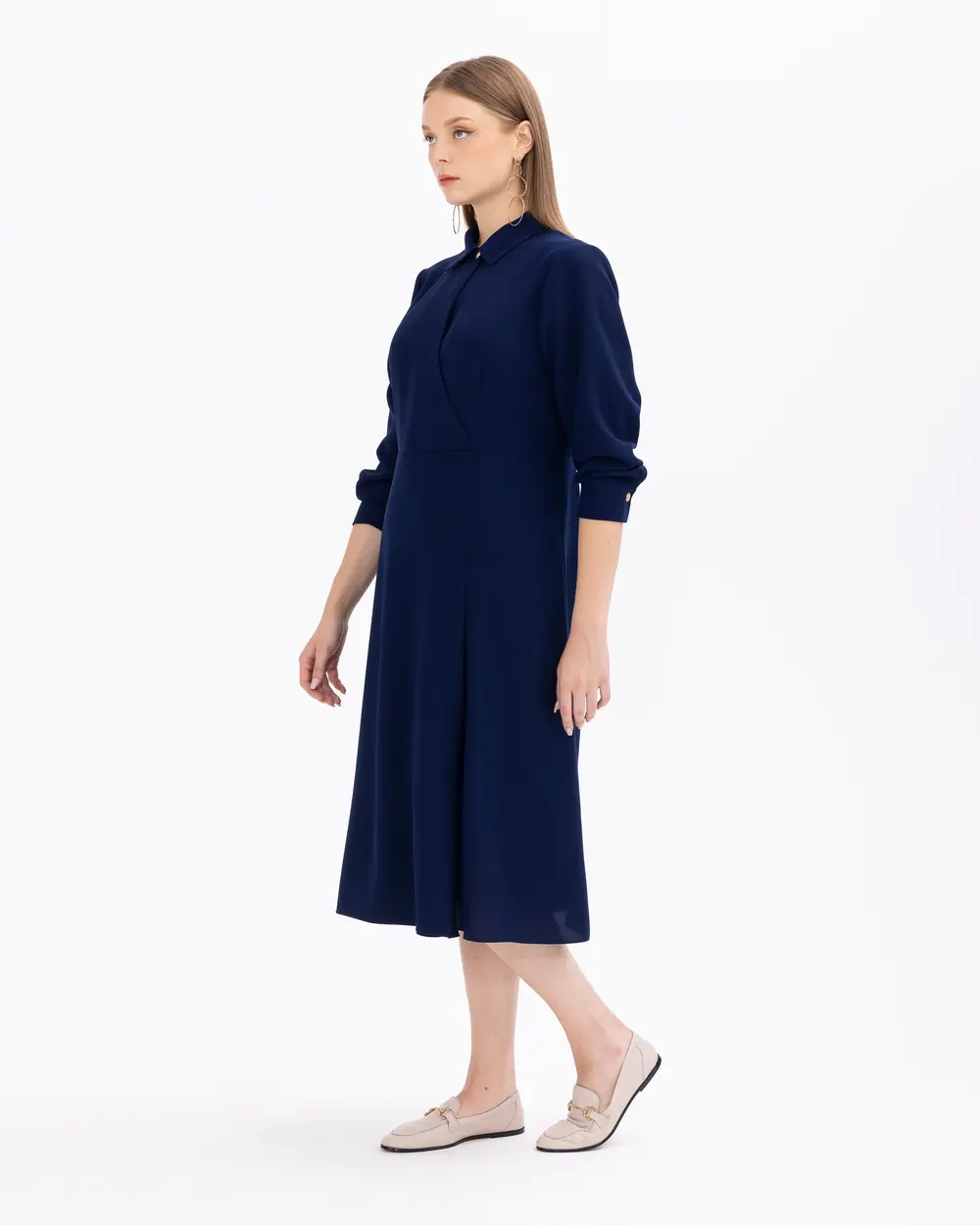 Büyük Beden Düğme Detaylı Gömlek Yakalı Elbise