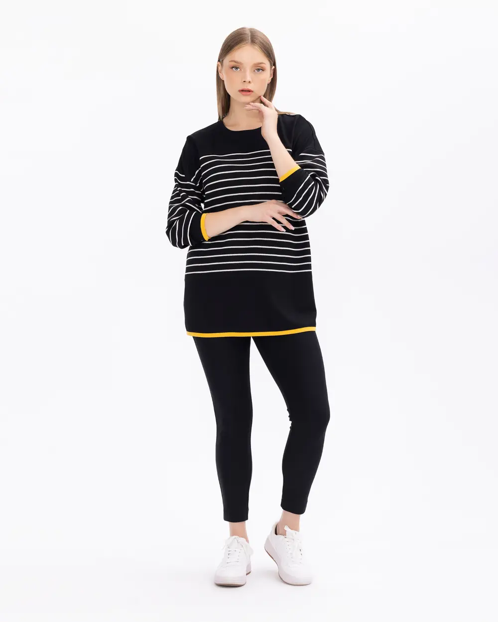 Plus Size Striped Patterned Crew Neck Blouse