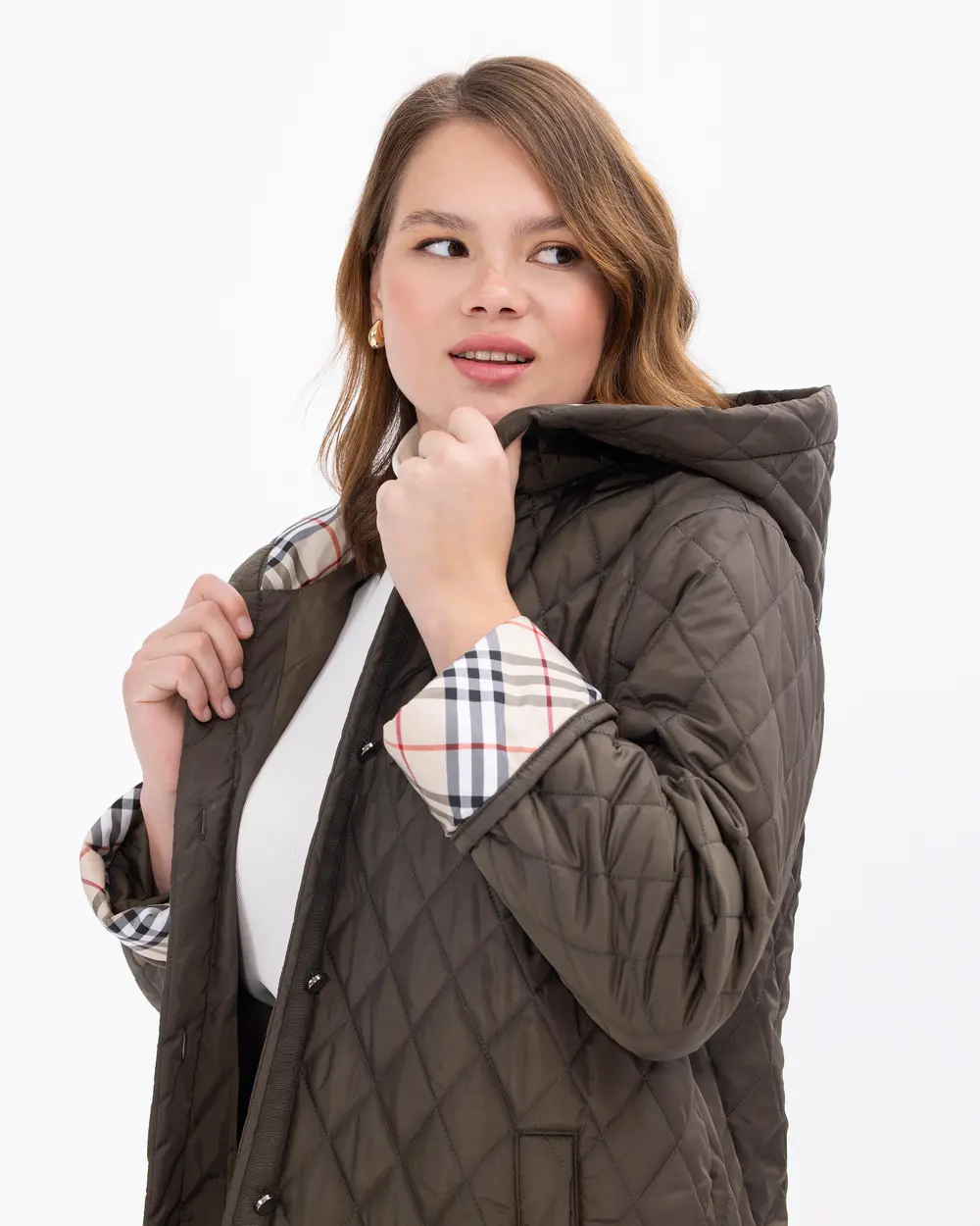 Büyük Beden Astarı Desenli Kapitone Kaban