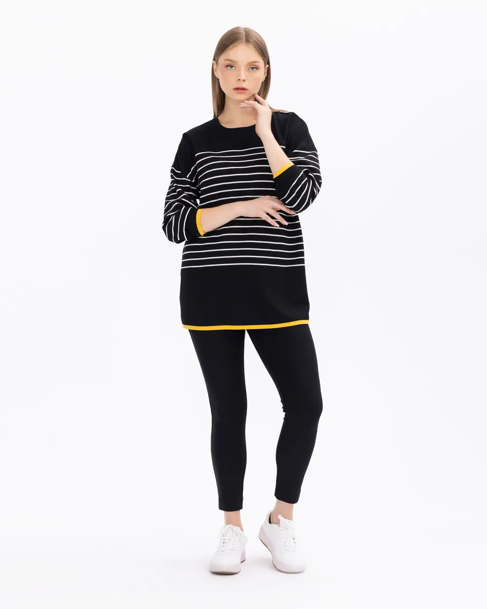 Buy Pravya Enterprise Women's Solid Stripes Track Suit | Women's Striped  Tracksuit Top & Leggings Pants Outfit Set for Girls Women's Yoga Track Suit  Pants, Joggers, Gym, Active Lower Wear Chess(Black,Large) at