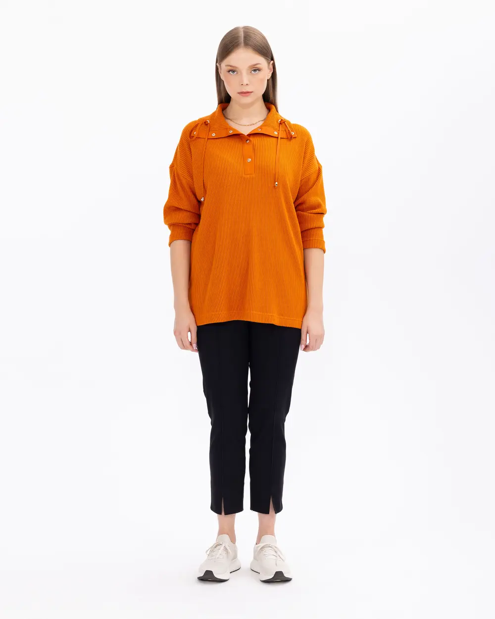 Plus Size Relaxed Cut Knitted Blouse with Snap Buttons