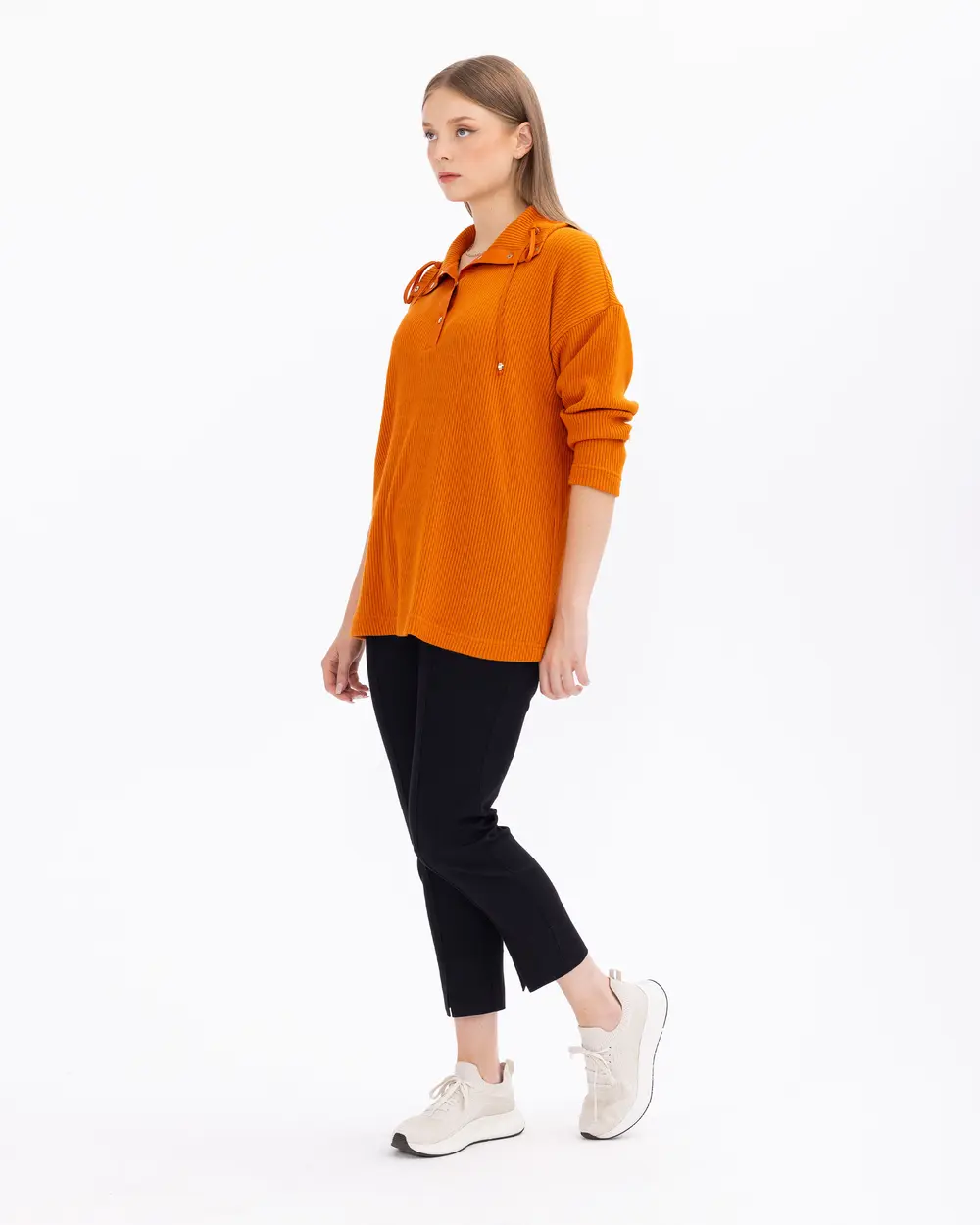 Plus Size Relaxed Cut Knitted Blouse with Snap Buttons