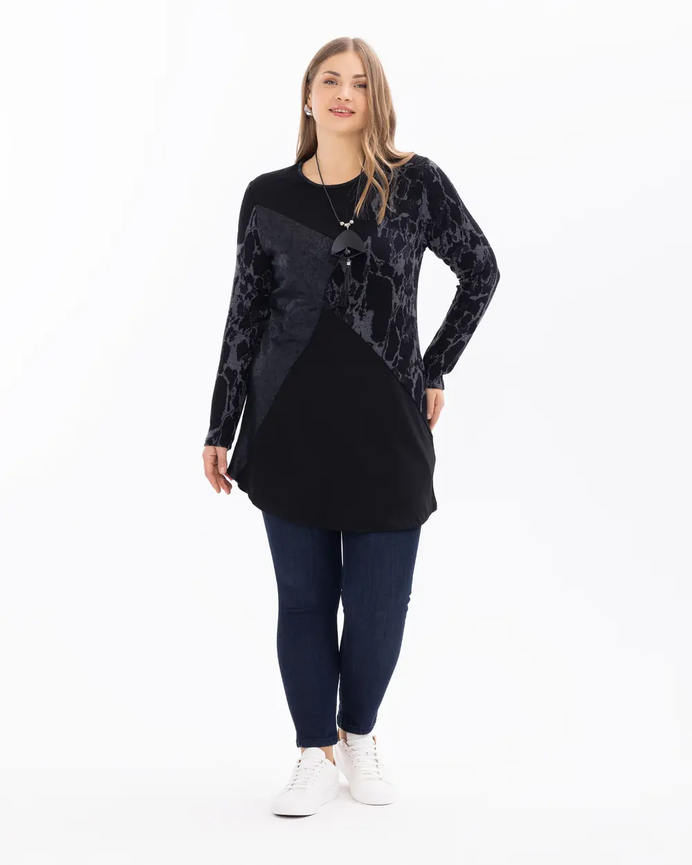 Plus Size Long Sleeve Tunic with Accessories