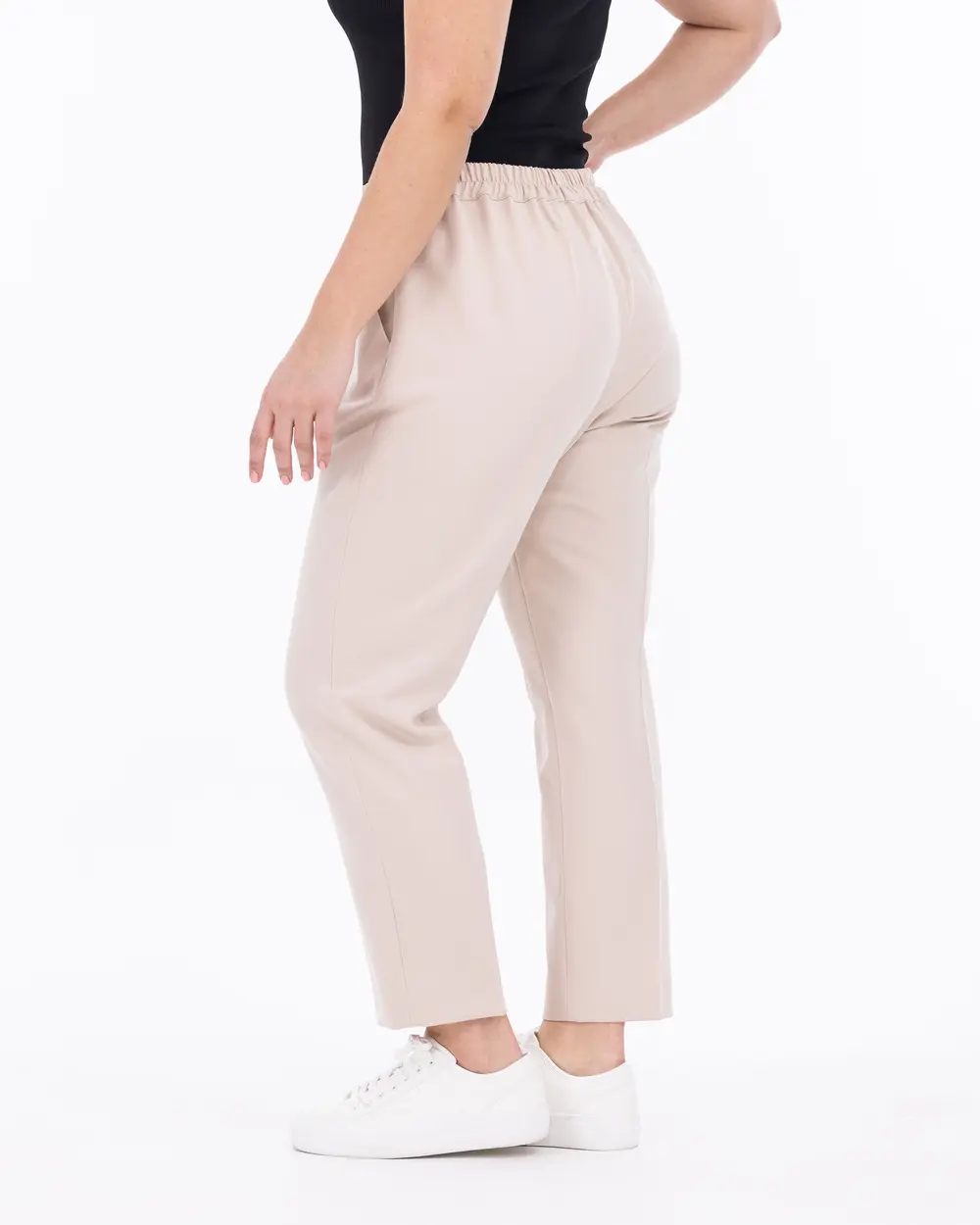 Plus Size Carrot Cut Ankle Length Trousers