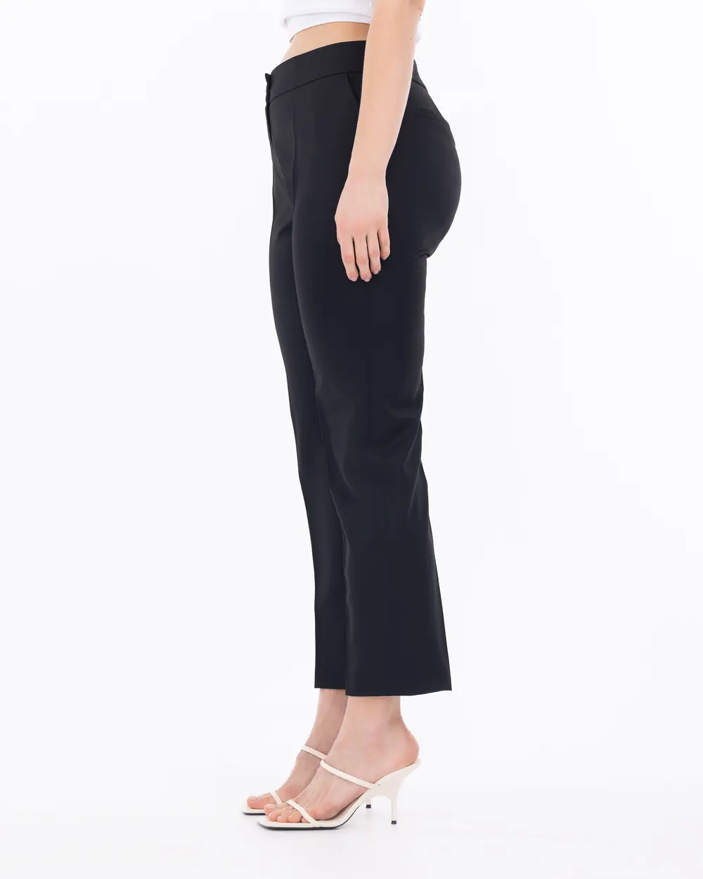 Plus Size Ankle Length Pocketed Trousers