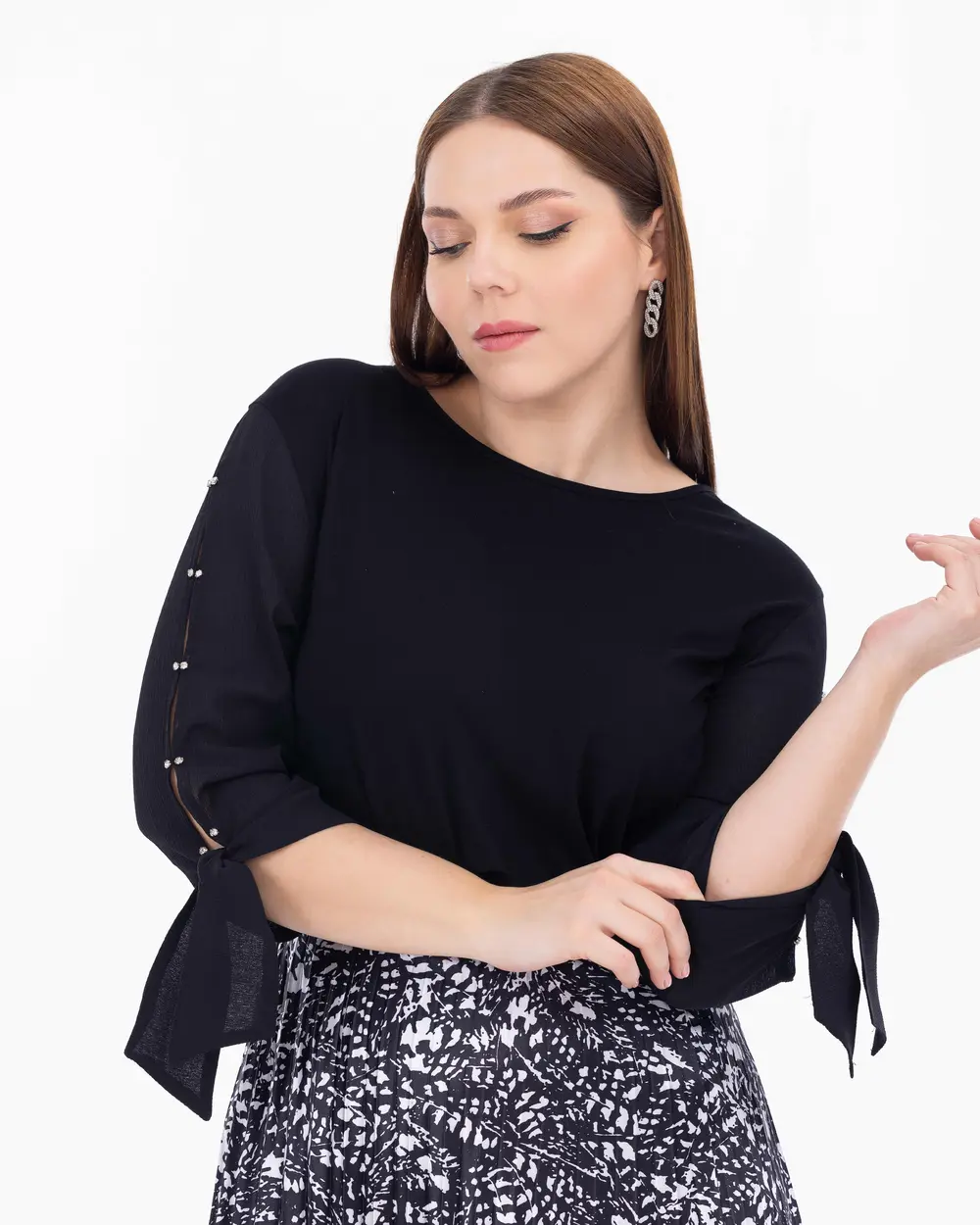 Plus Size Knitted Fabric Three Quarter Sleeve Blouse