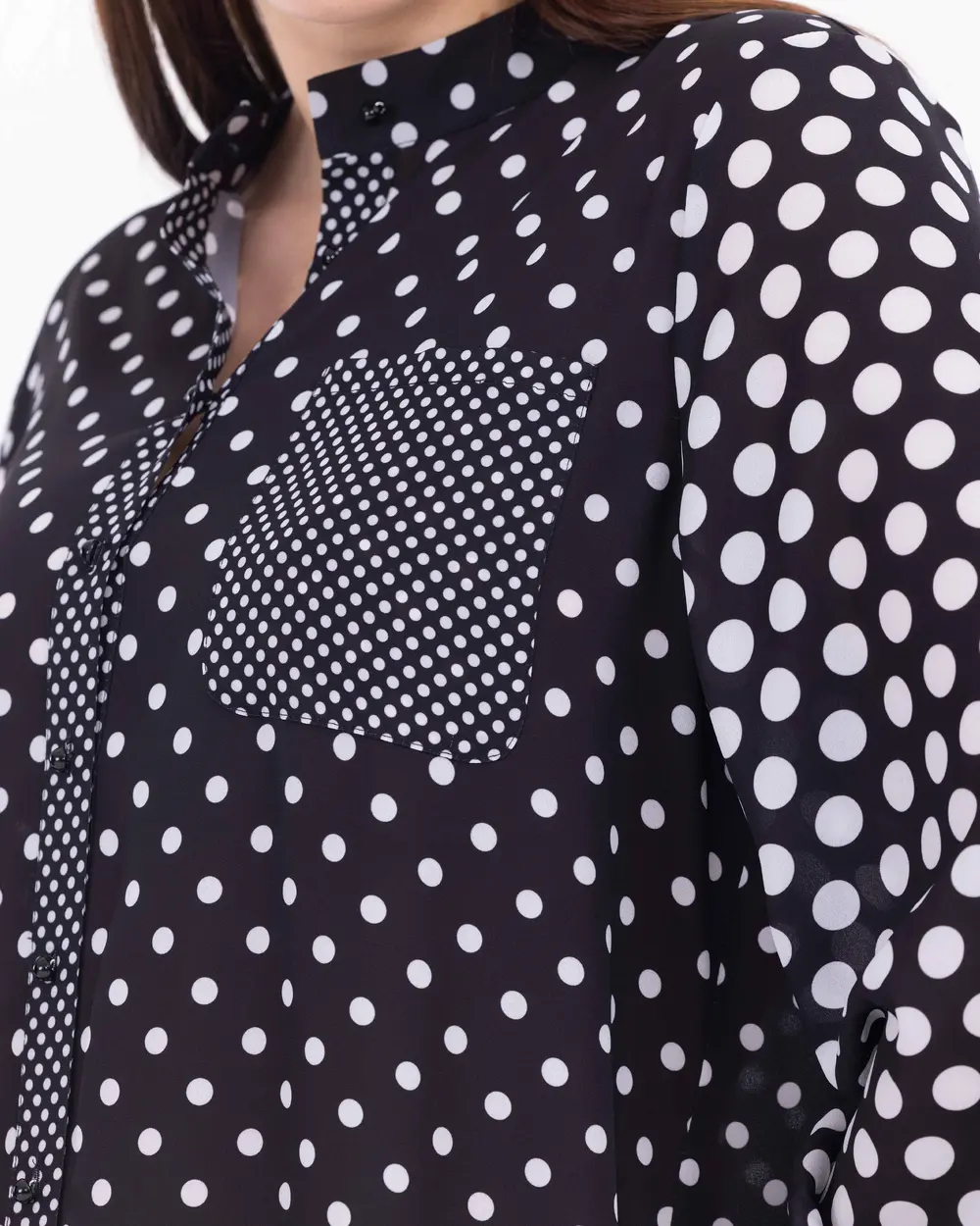 Büyük Beden Şifon Puantiyeli Şık Gömlek