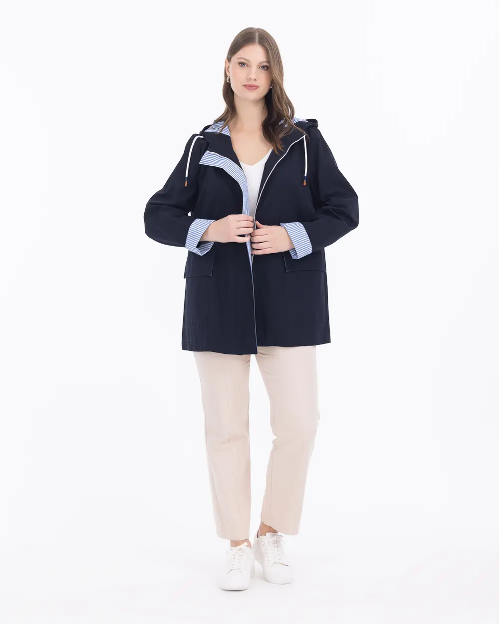 Plus Size Hooded Collar Zippered Sports Trench Coat