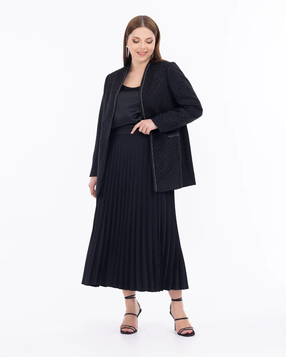 Büyük Beden Taş Detaylı Şık Ceket