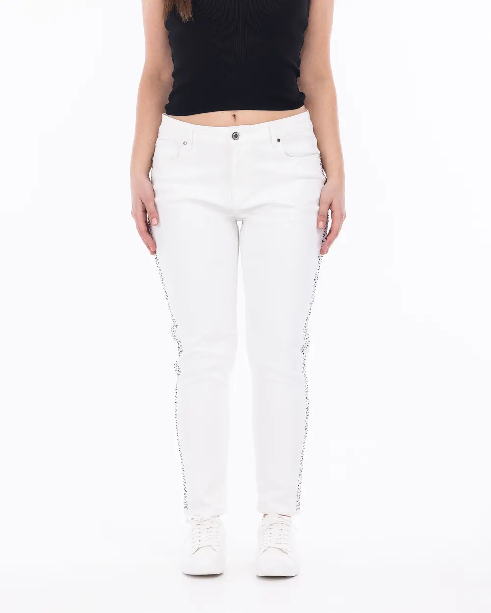 Stone Detailed Ankle Length Jeans