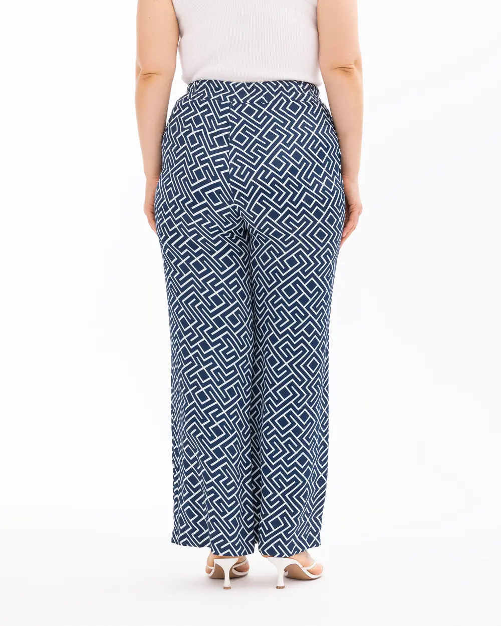 Plus Size Satin Woven Geometric Patterned Pants