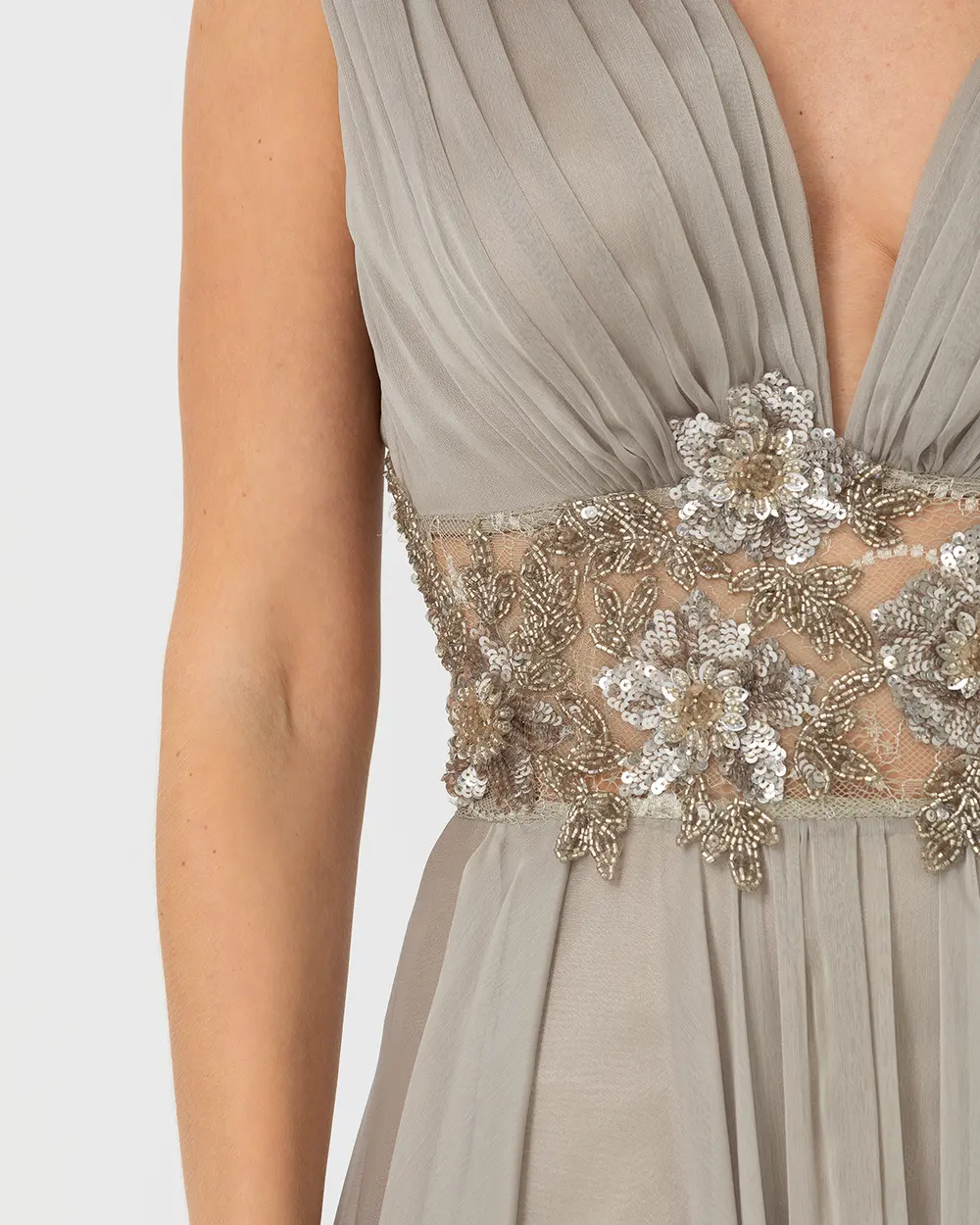 A Kesim V Yaka Şifon Abiye