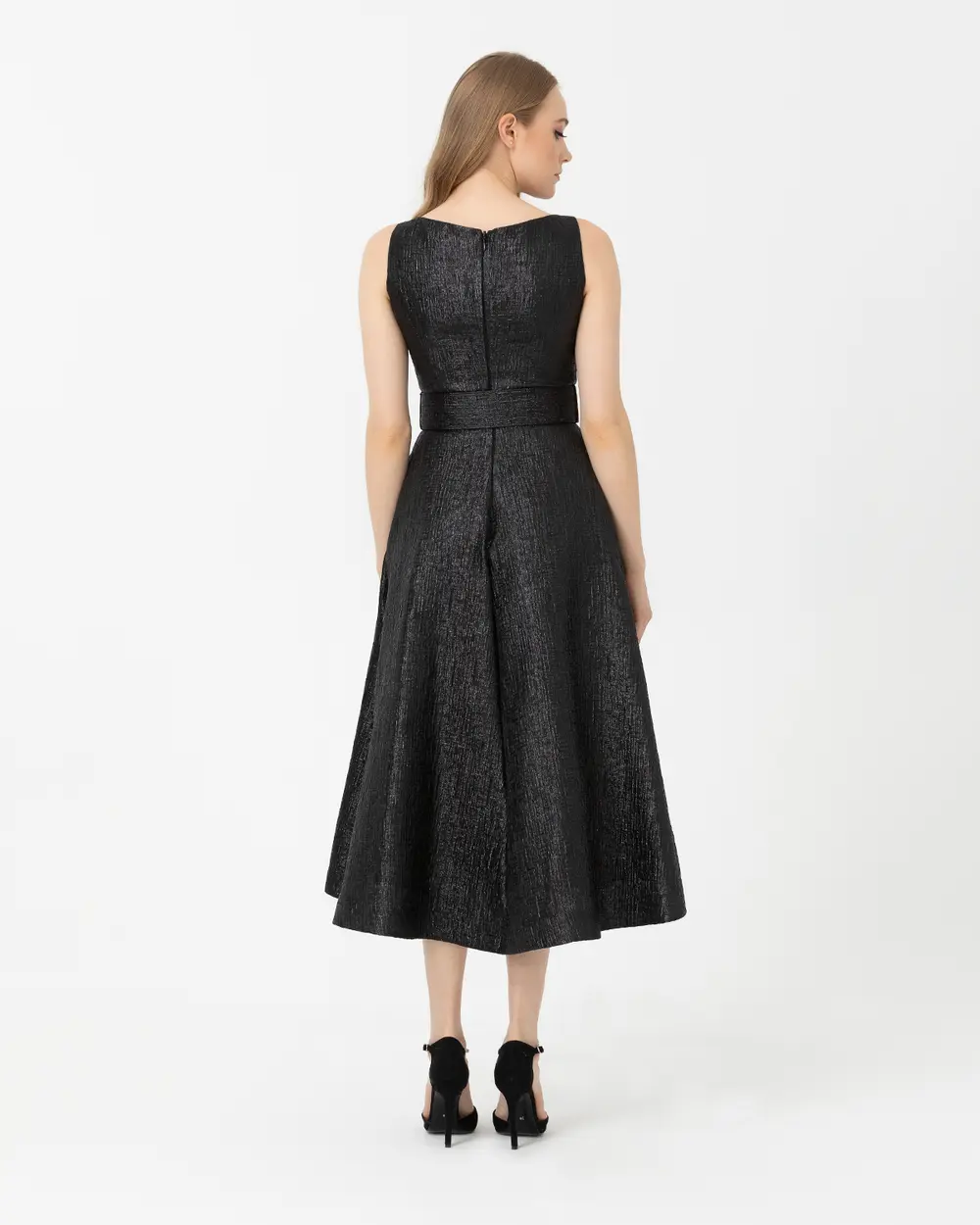 Kemerli Kolsuz Abiye