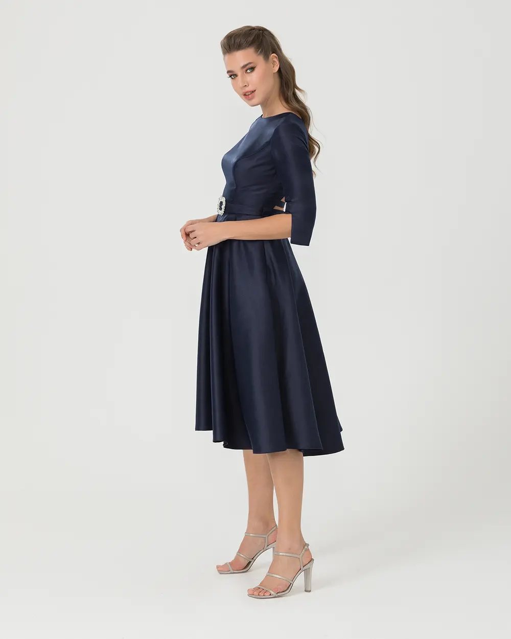 Sıfır Yaka Midi Boy Kemerli Abiye