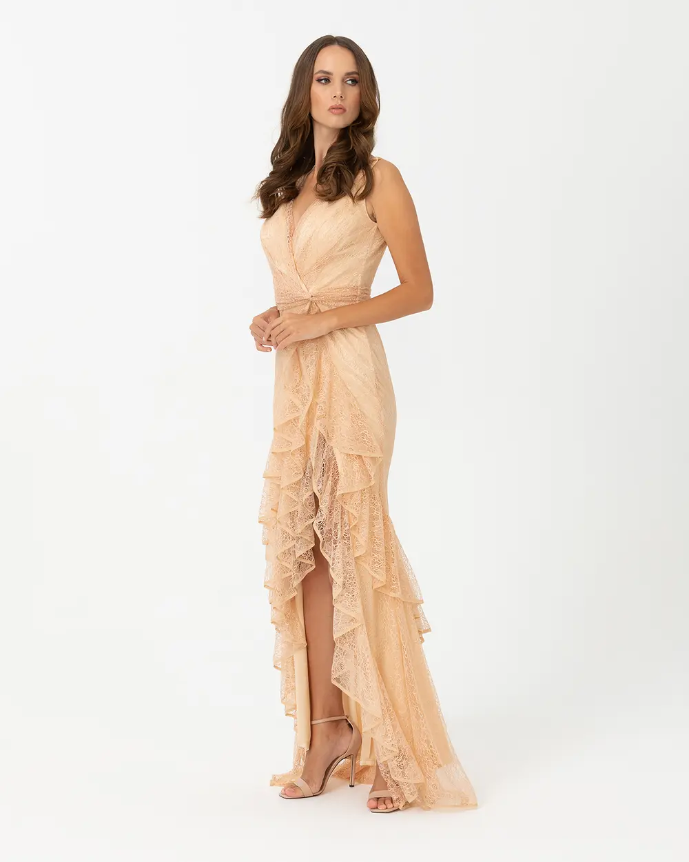 V Yaka Işlemeli Volanlı Abiye