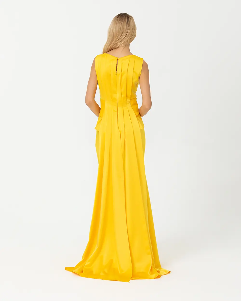  V Neck Sleeveless Crepe Evening Dress