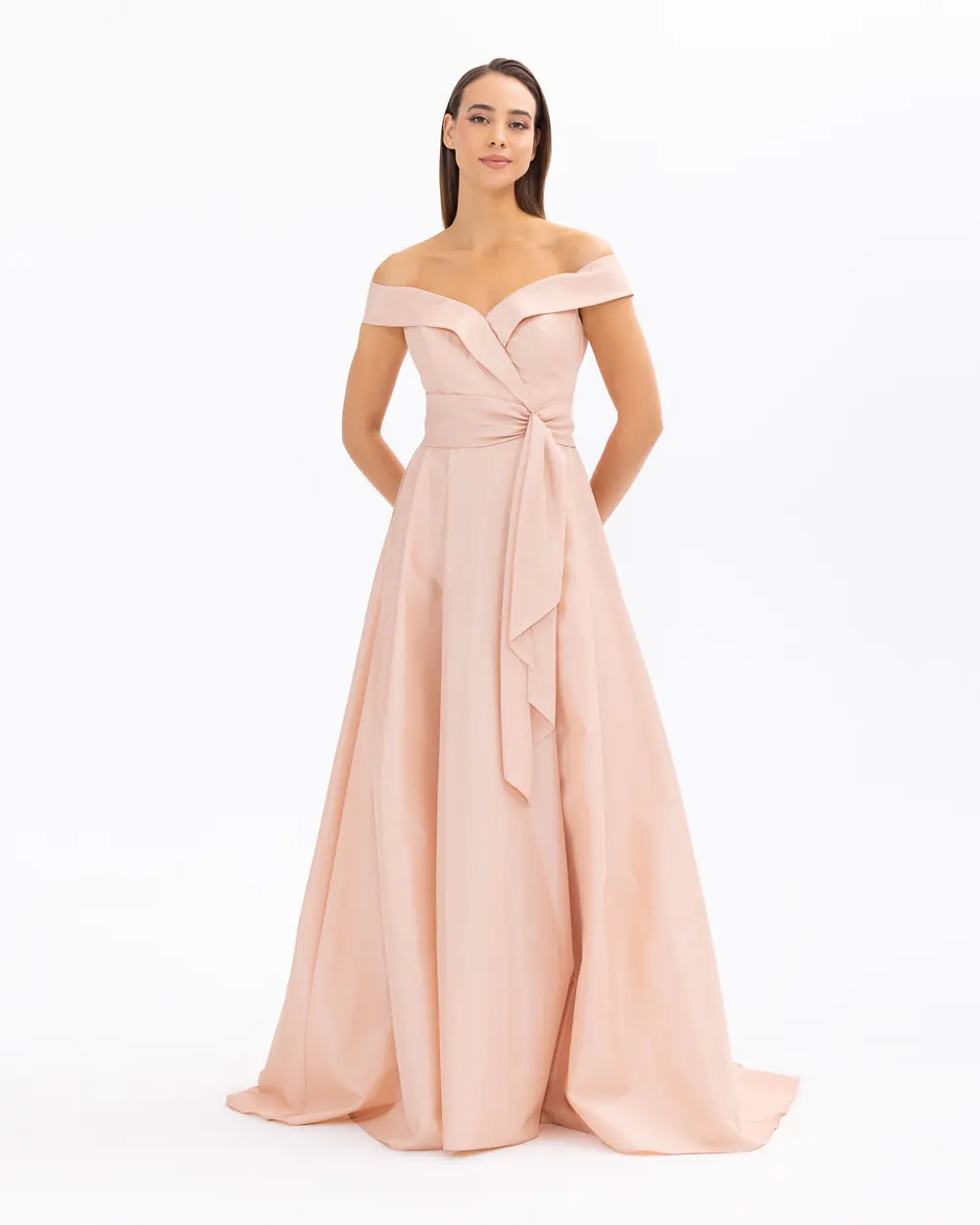 Straplez Yaka Açık Omuz Maxi Boy Abiye