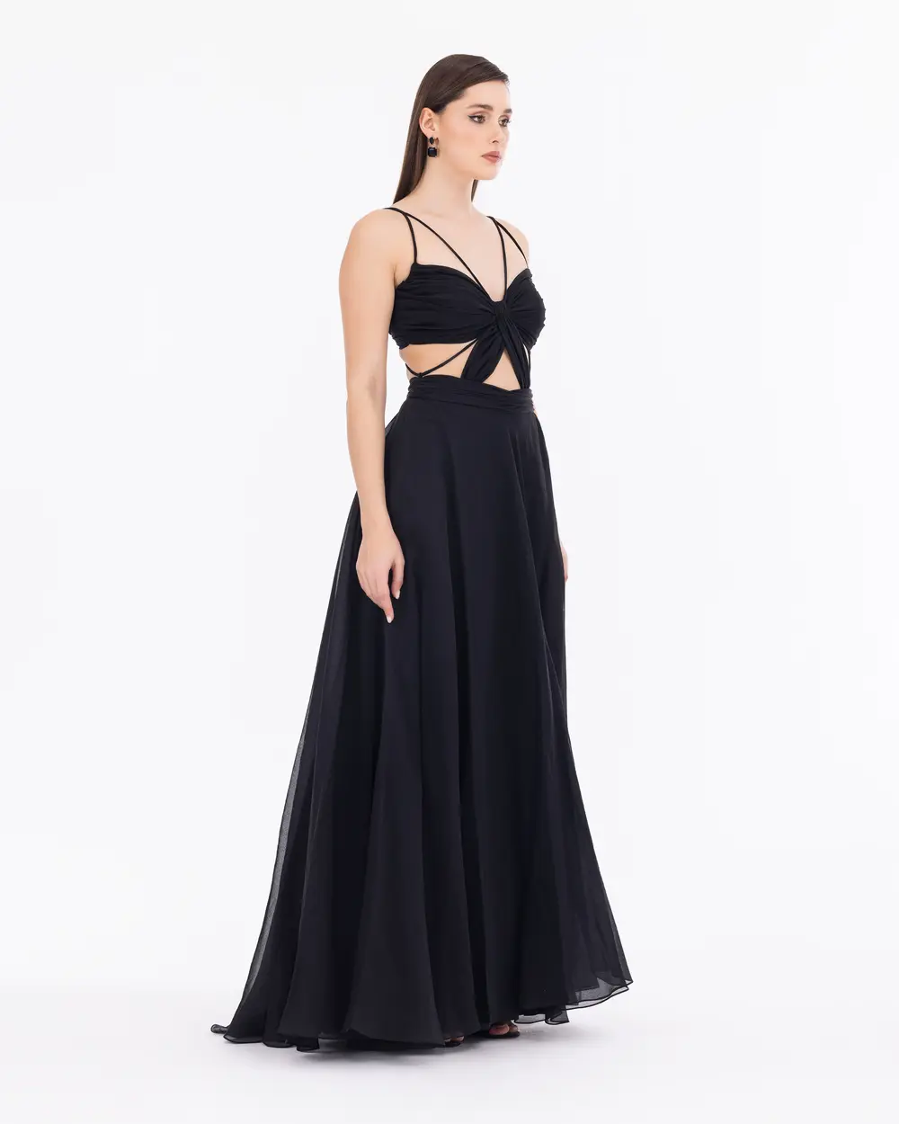 Kalp Yaka Yırtmaçlı Şifon Abiye