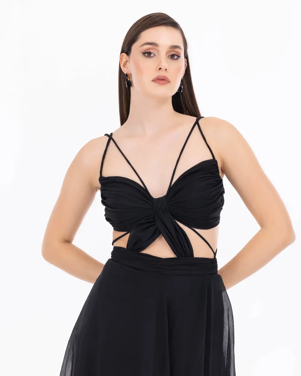 Kalp Yaka Yırtmaçlı Şifon Abiye