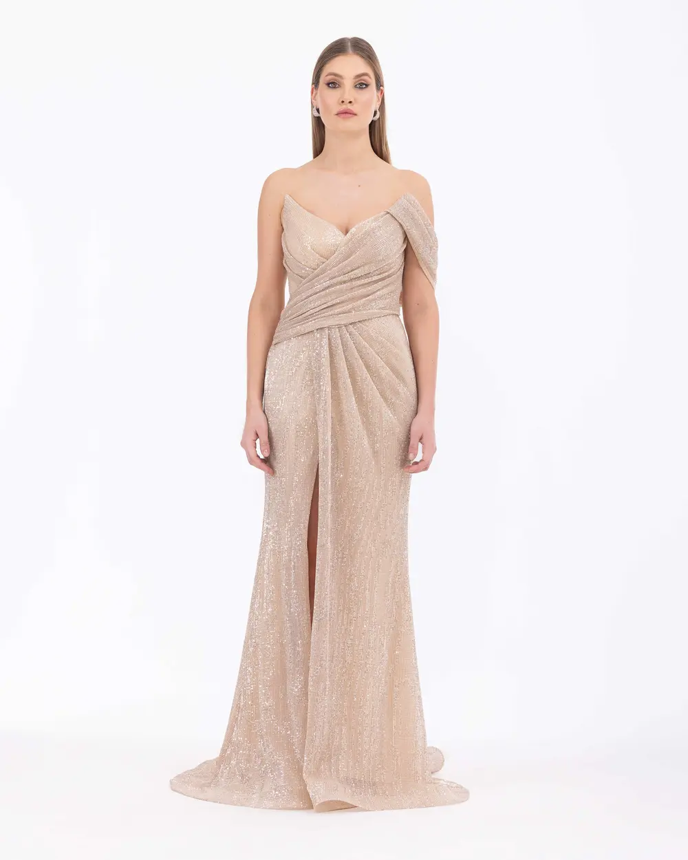 Büzgülü Kırlangıç Yakalı Pul Detaylı  Abiye