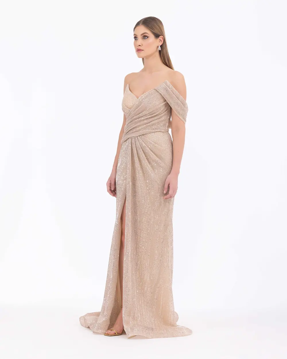 Büzgülü Kırlangıç Yakalı Pul Detaylı  Abiye