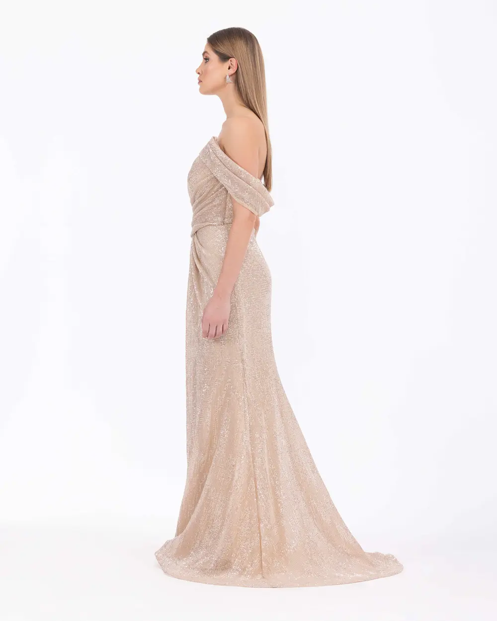 Büzgülü Kırlangıç Yakalı Pul Detaylı  Abiye