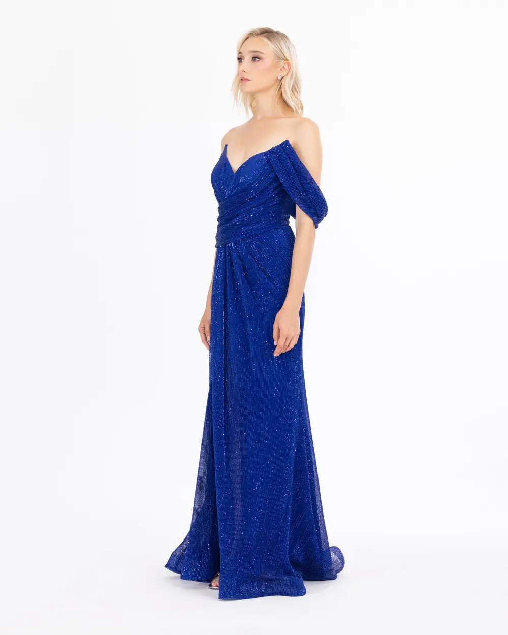 Büzgülü Kırlangıç Yakalı Pul Detaylı  Abiye