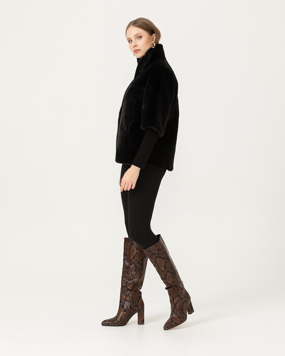 THREE-QUARTER SLEEVE FUR JACKET