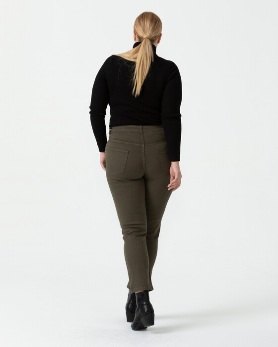 PLUS-SIZE DENIM PANTS