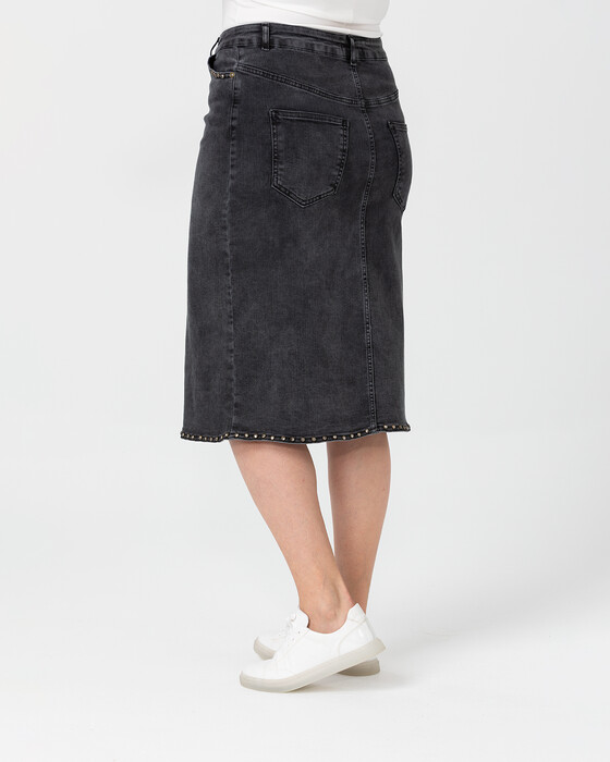 PLUS SIZE DENIM SKIRT WITH ZIPPER DETAIL
