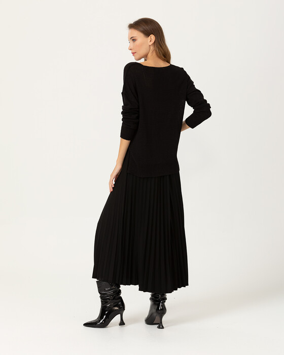 V Yakalı Triko Bluz