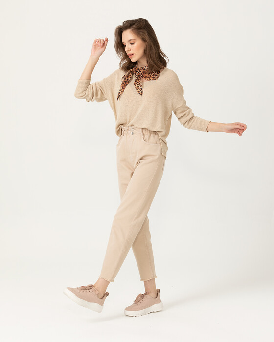 V Yakalı Triko Bluz