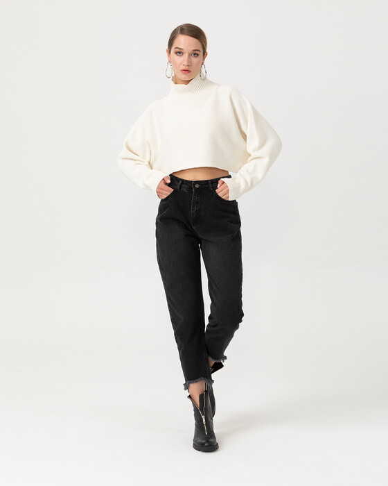TURTLENECK CROP SWEATER
