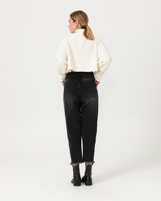 TURTLENECK CROP SWEATER
