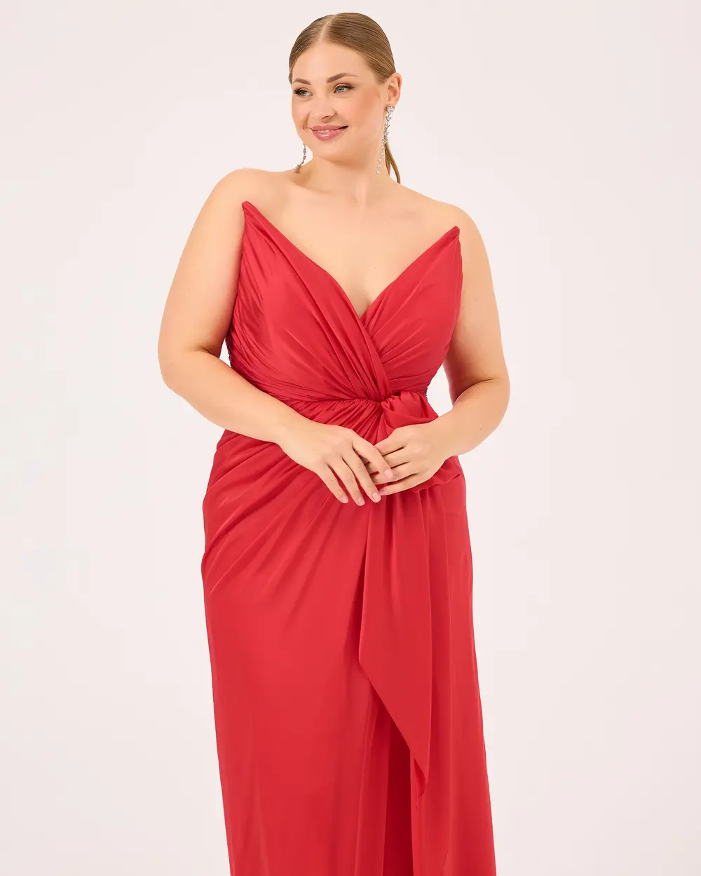 Swallow Neck Draped Evening Dress