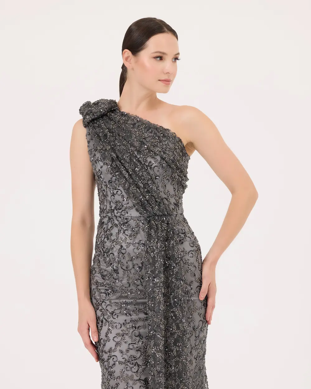 One Shoulder Silvery Fish Form Evening Dress