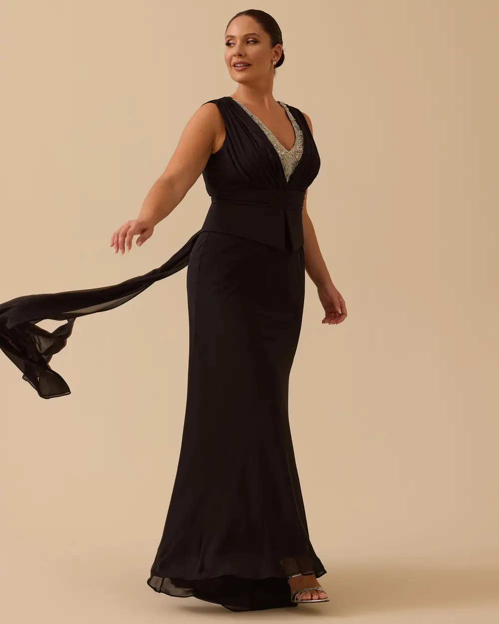 Büyük Beden Balık Form Hint Aksesuarlı Abiye