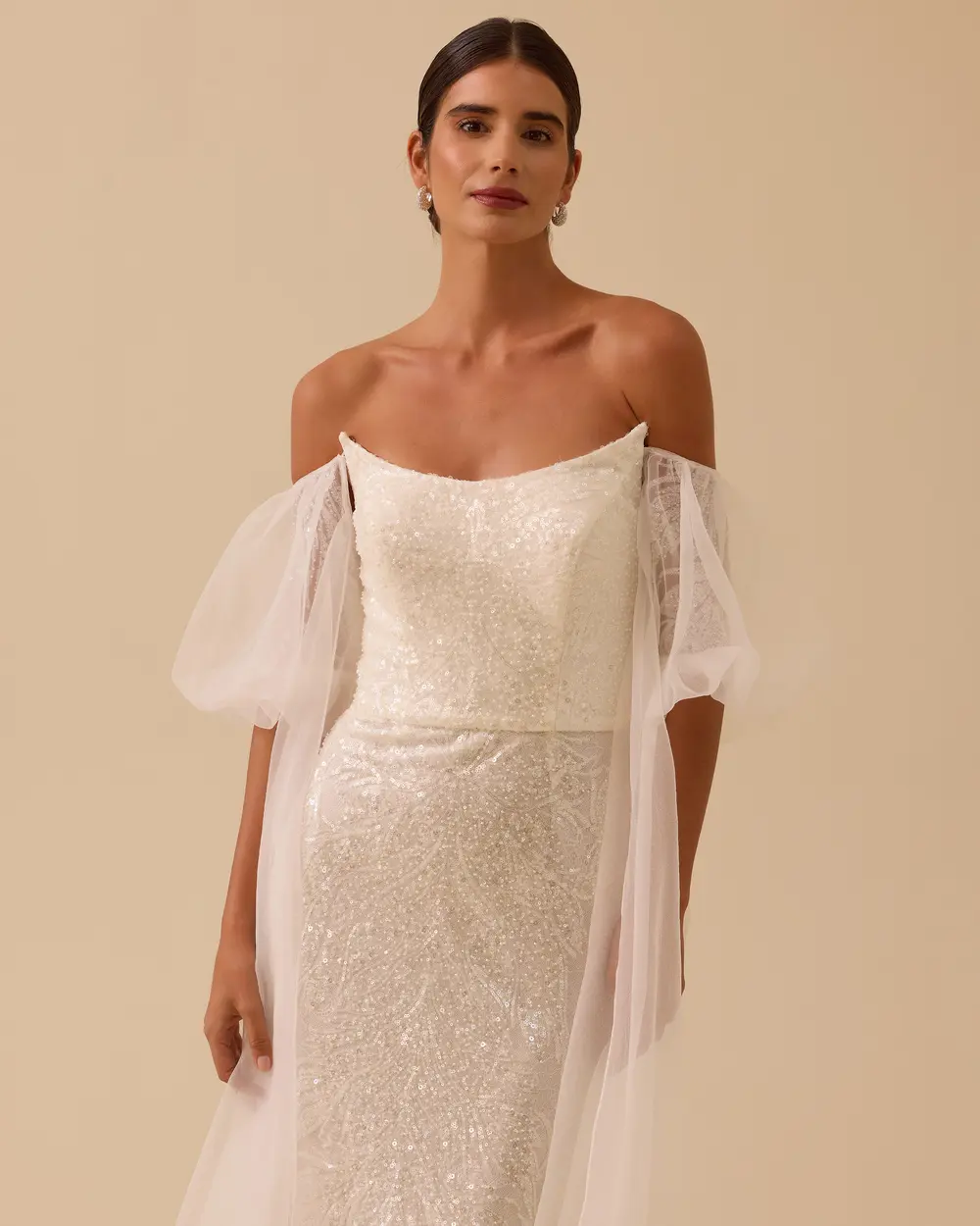 Çıkarılabilir Kollu Straplez Payetli Abiye