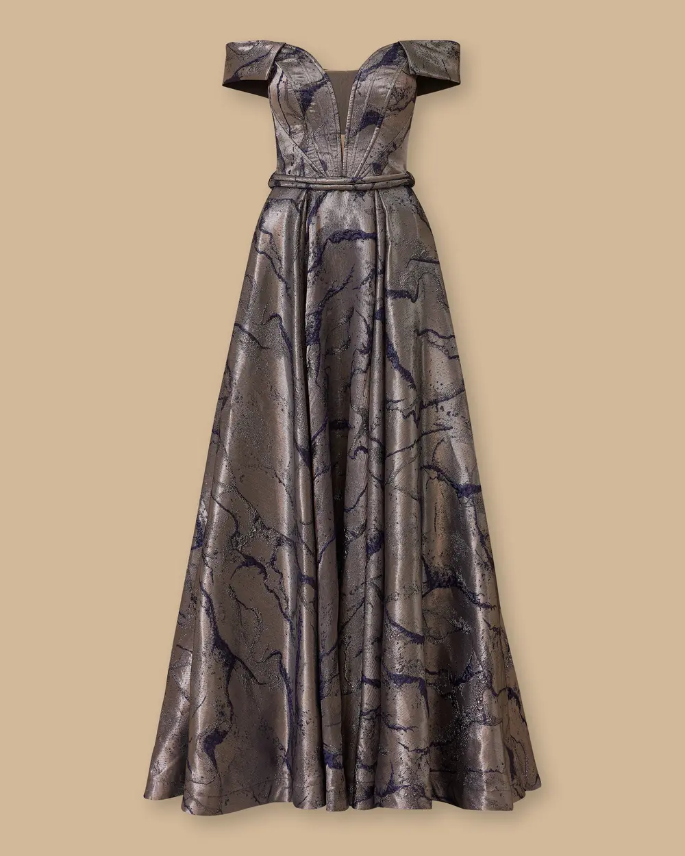 Dekolteli Açık Omuz Jakar Abiye