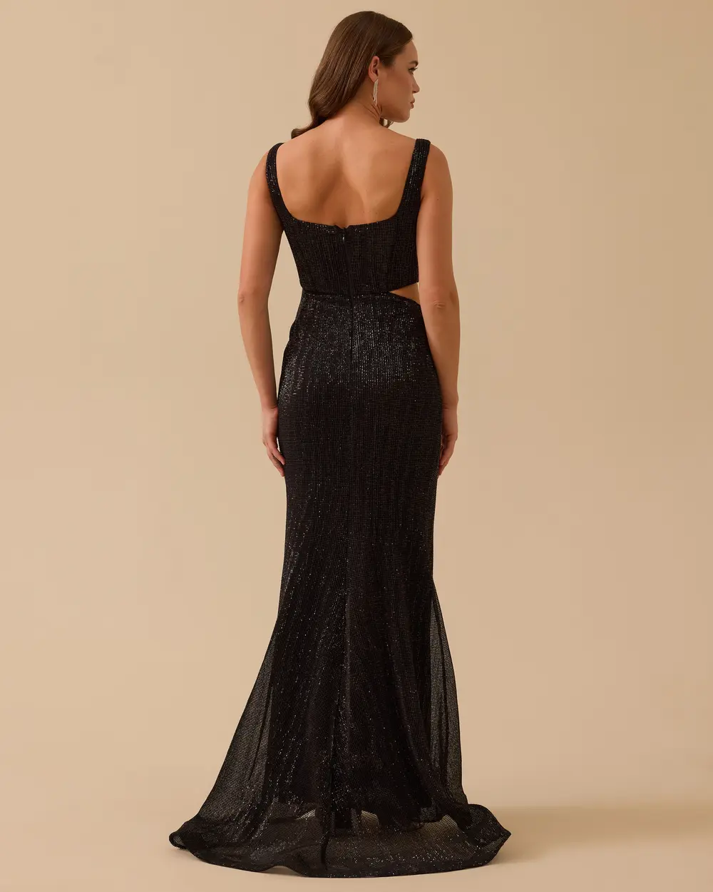 Kare Yaka Yırtmaçlı Payetli Abiye